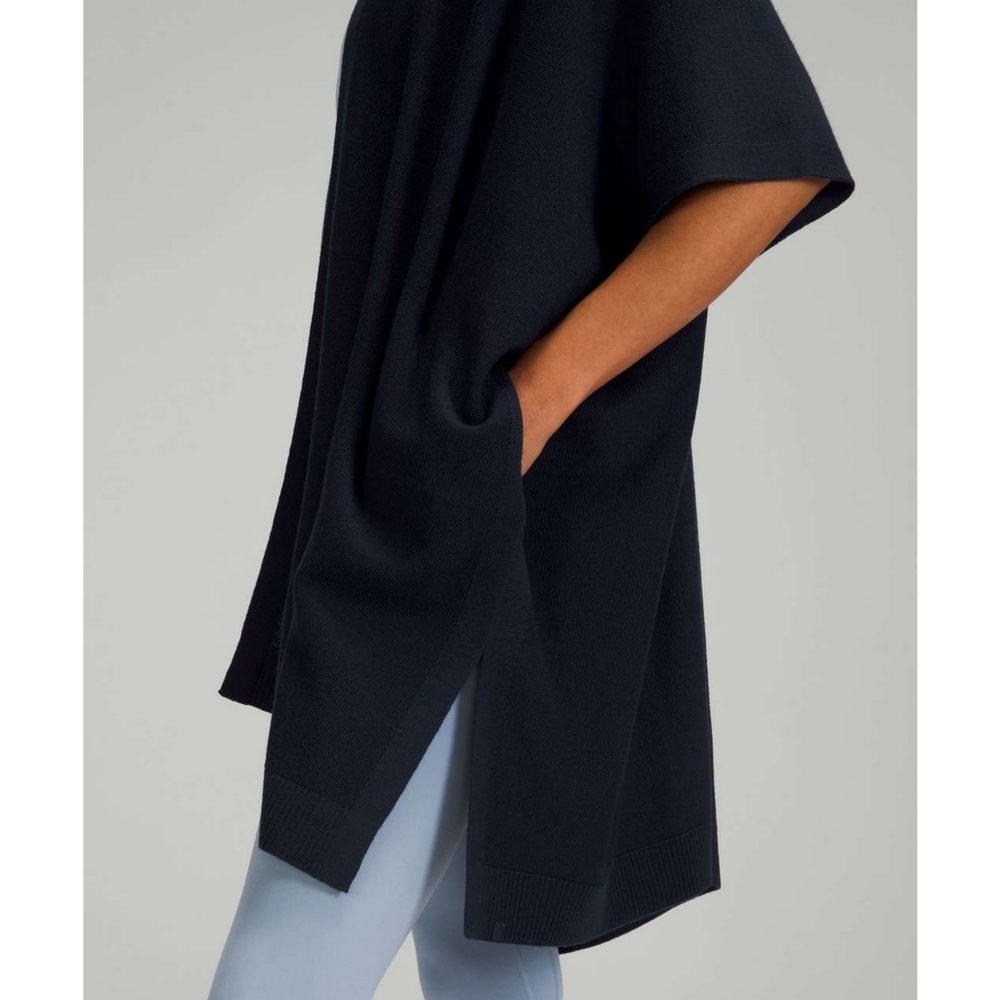 NWT Lululemon Merino Wool Short Sleeve WrapTrue Navy Size XS/S - Picture 5 of 8